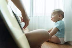 Bébé s'éveille à la musique